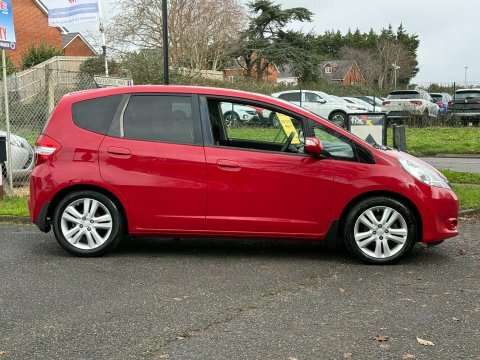 Honda Jazz I-vtec Ex GL15VWC Red #2
