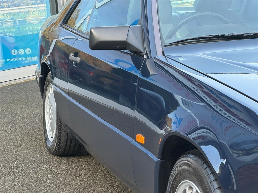 Mercedes-Benz CE Class 300 Ce Brown #3