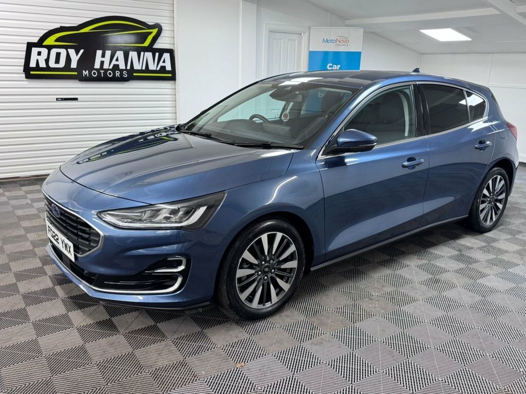 Ford Focus 1.0T Ecoboost Titanium Vignale Hatchback Petro Blue