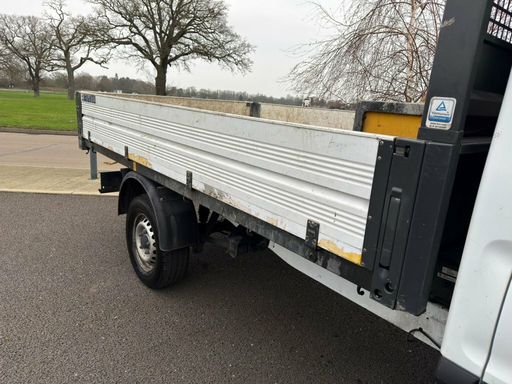Ford Transit Custom 2L Leader YS21CNE White #4
