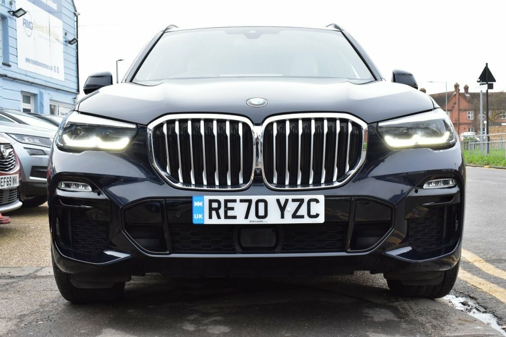 BMW X5 3L M Sport Black #3
