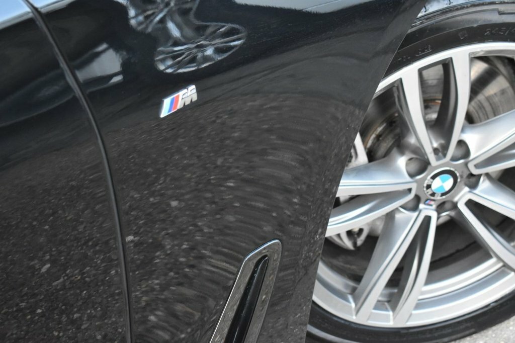 BMW 7 Series 3L M Sport GF19RVJ Black #2