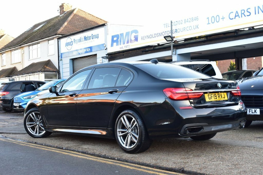 BMW 7 Series 3L M Sport GF19RVJ Black #5