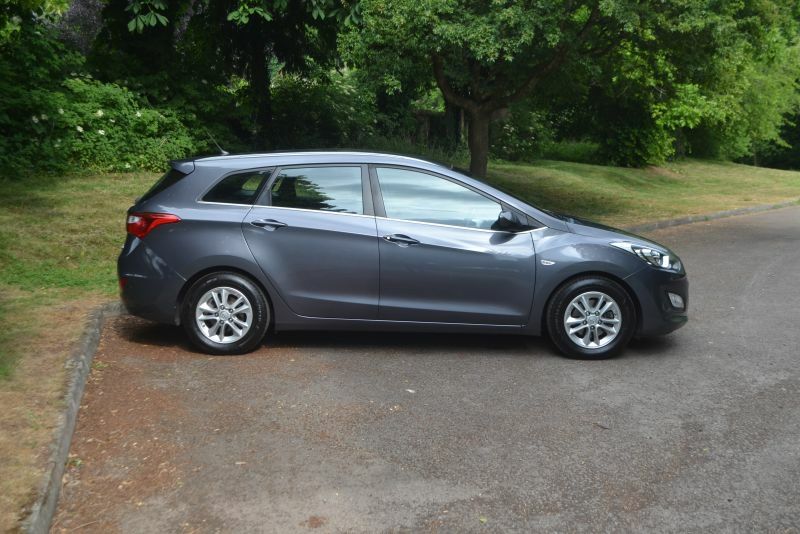 Hyundai I30 Estate HF67BKY Grey #2