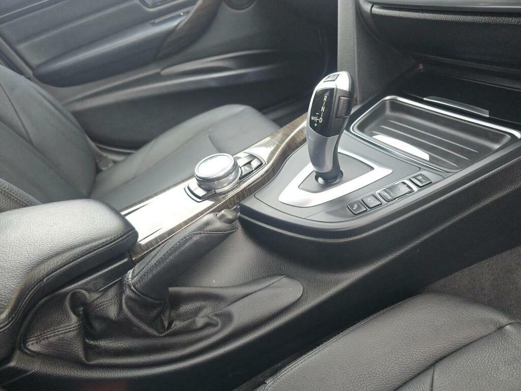 BMW 3 Series 2.0 320D Luxury Touring Silver #6