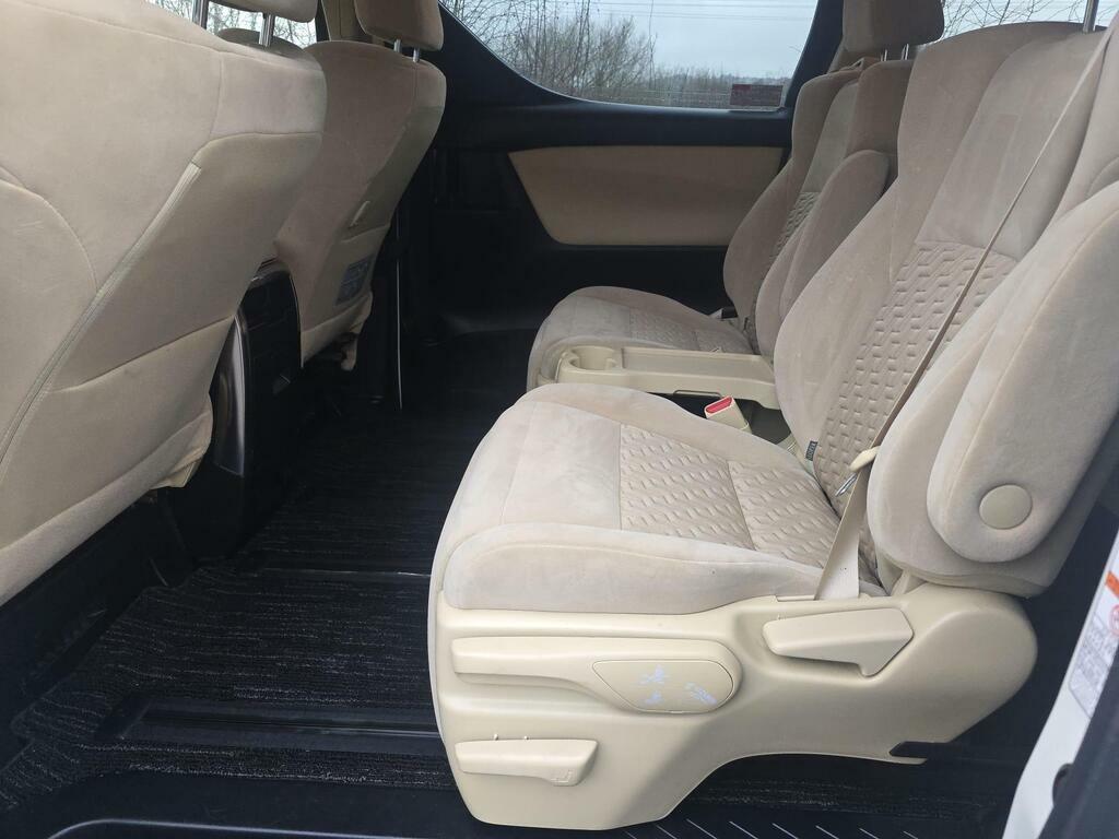 Toyota Alphard 2.5 White #6