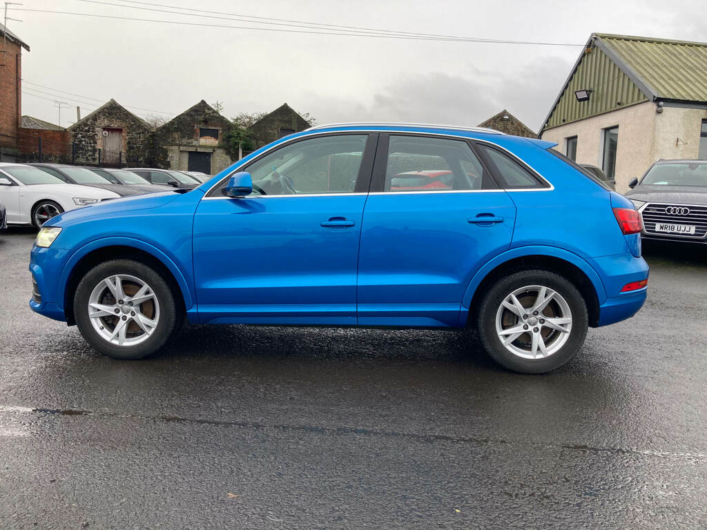 Audi Q3 2.0 Tdi Se YT66FDA Blue #5