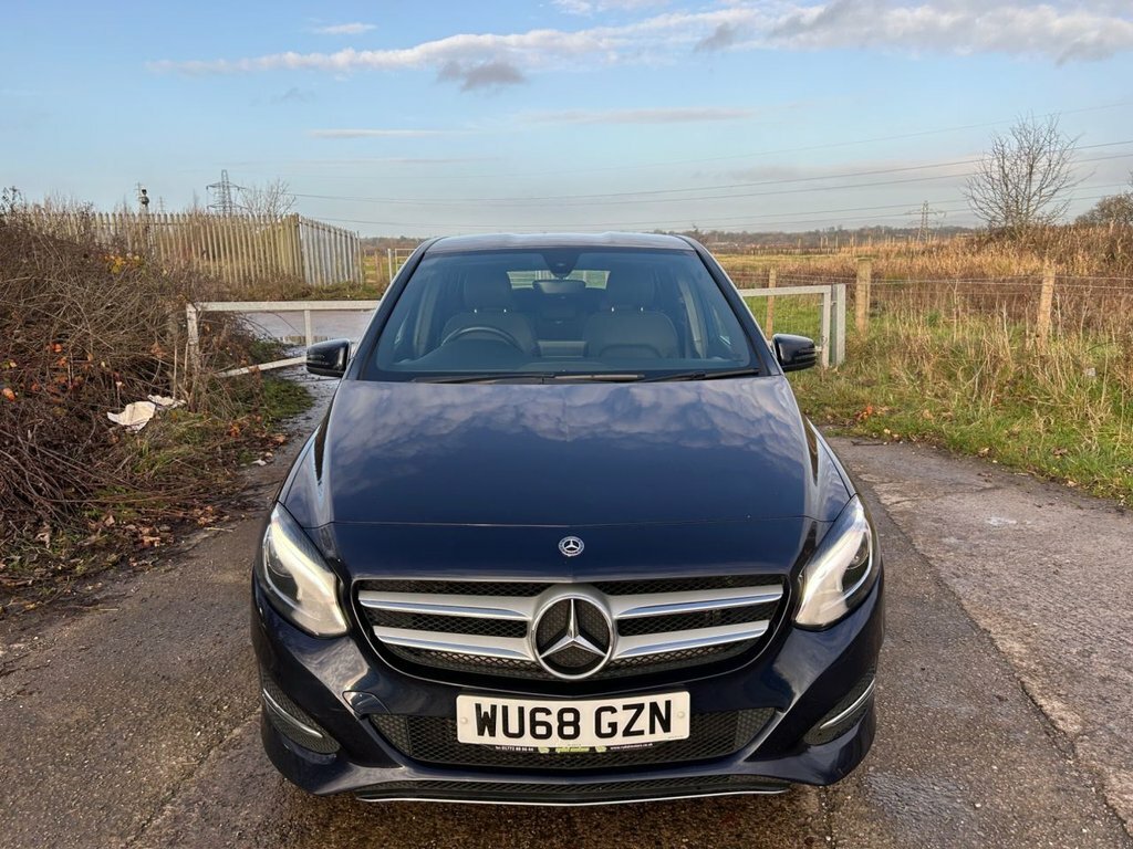 Mercedes-Benz B Class 1.6L Exclusive Edition WU68GZN Blue #3