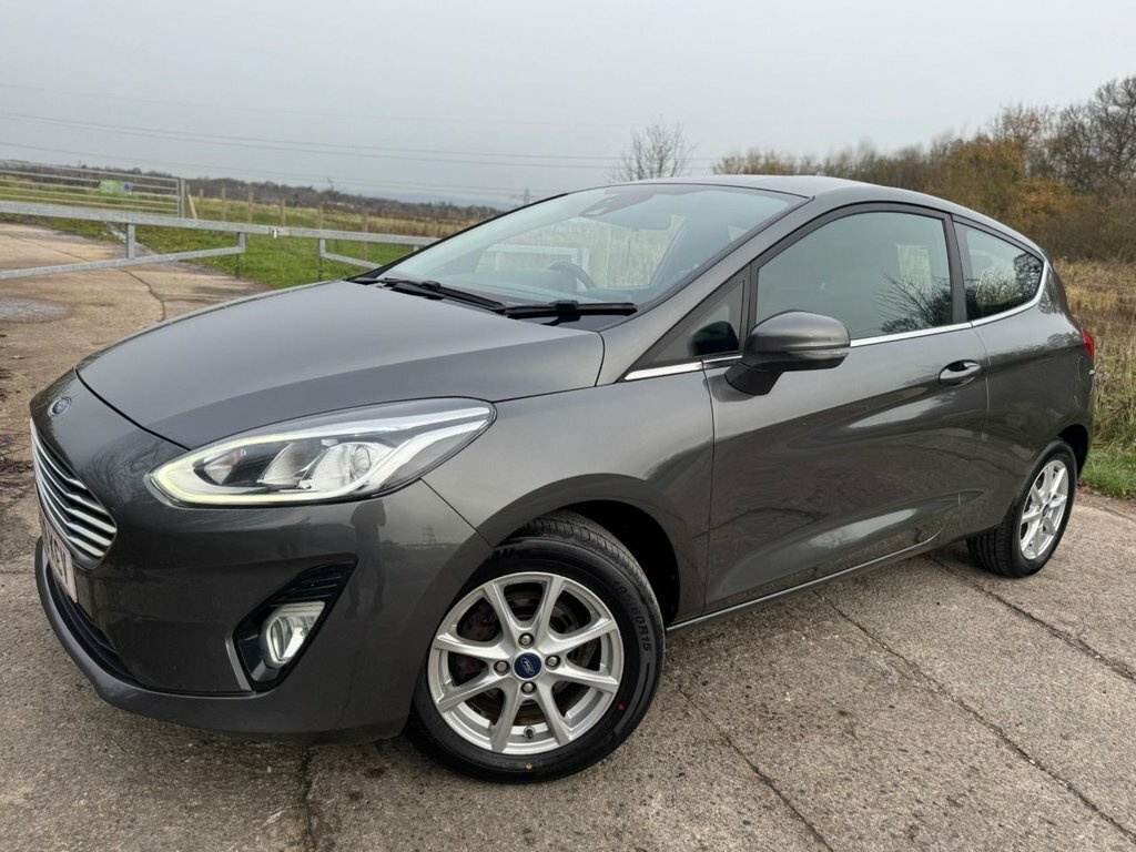 Ford Fiesta 1L Zetec SK68KCV Grey #3