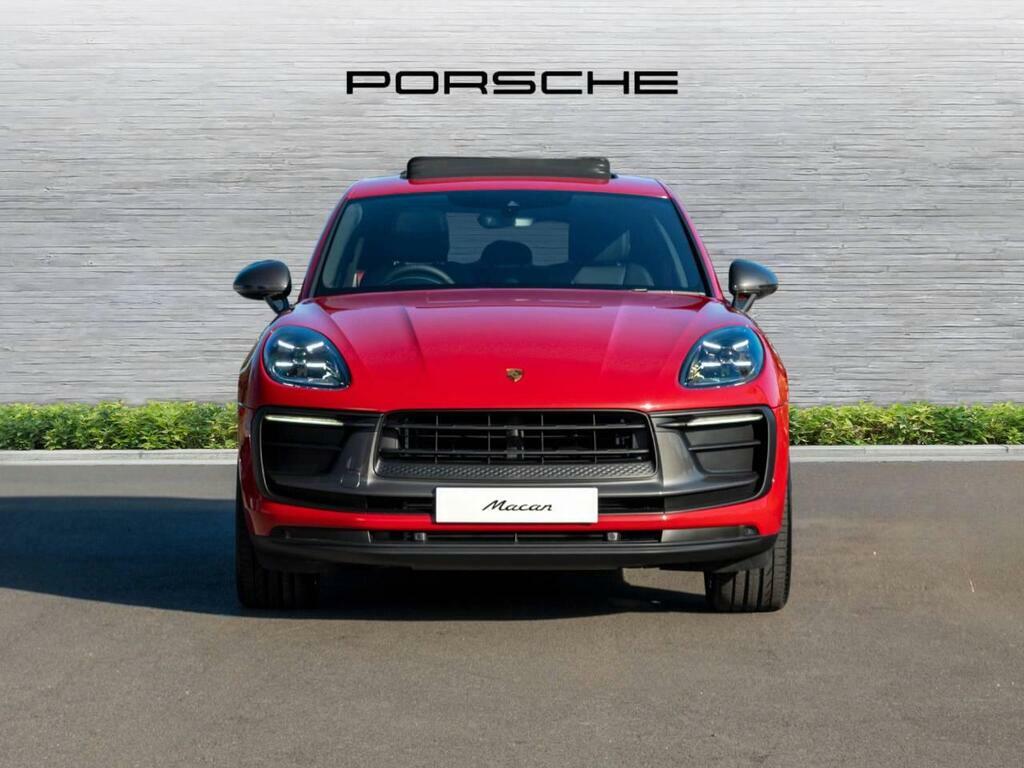 Porsche Macan High Wycombe RO75XWC Red #6