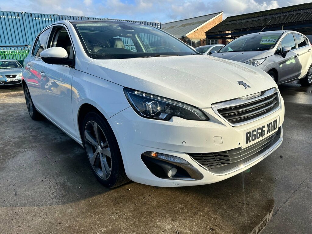 Peugeot 308 1.2 E-thp Puretech Allure Euro 6 Ss White #3