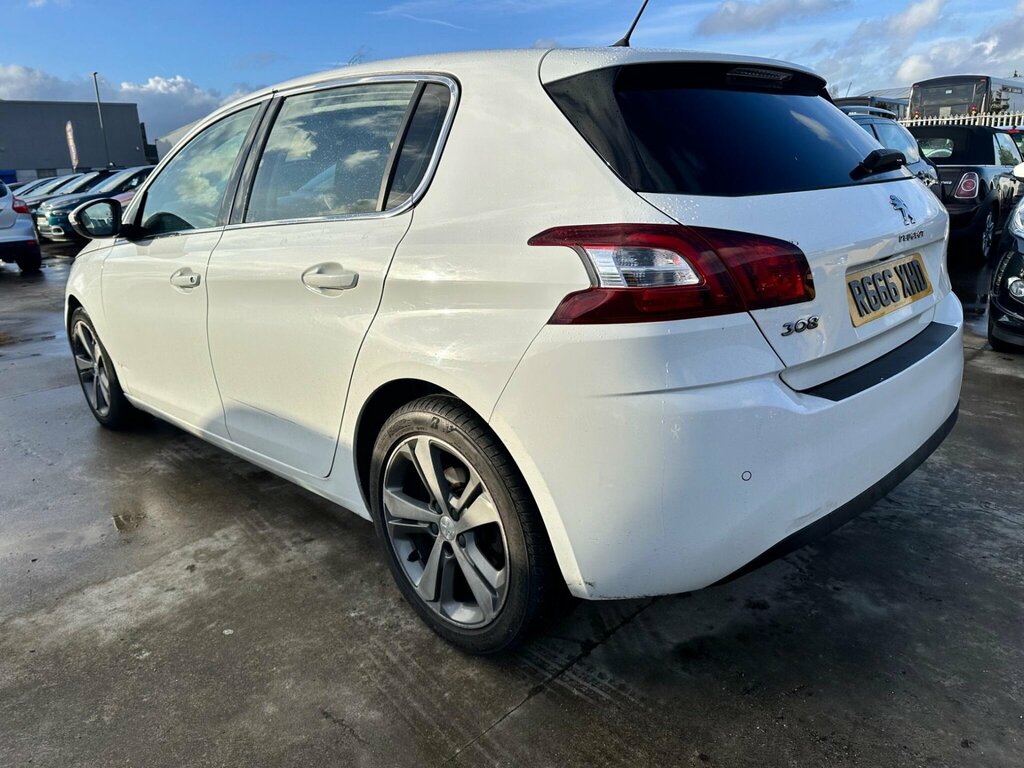 Peugeot 308 1.2 E-thp Puretech Allure Euro 6 Ss White #6