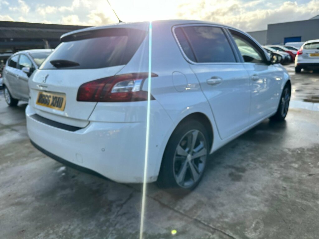 Peugeot 308 1.2 E-thp Puretech Allure Euro 6 Ss White #5