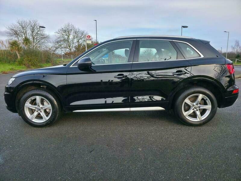 Audi Q5 2.0 Tdi Sport S KE17ETL Black #5