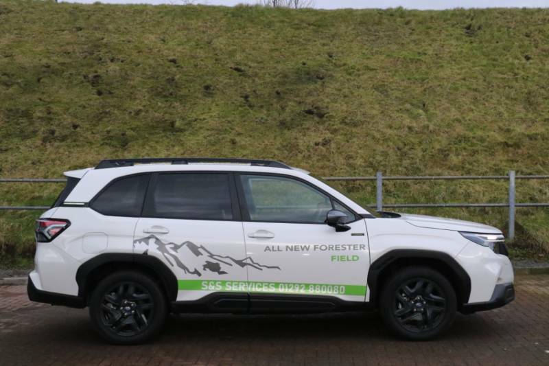 Subaru Forester 2.0I E-boxer Field Lineartronic SG25ZBJ White #3