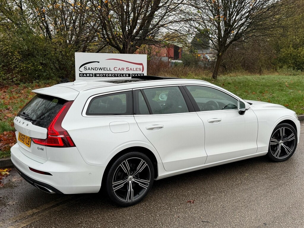 Volvo V60 2.0 D4 Inscription Pro Euro 6 Ss KX68YLB White #4