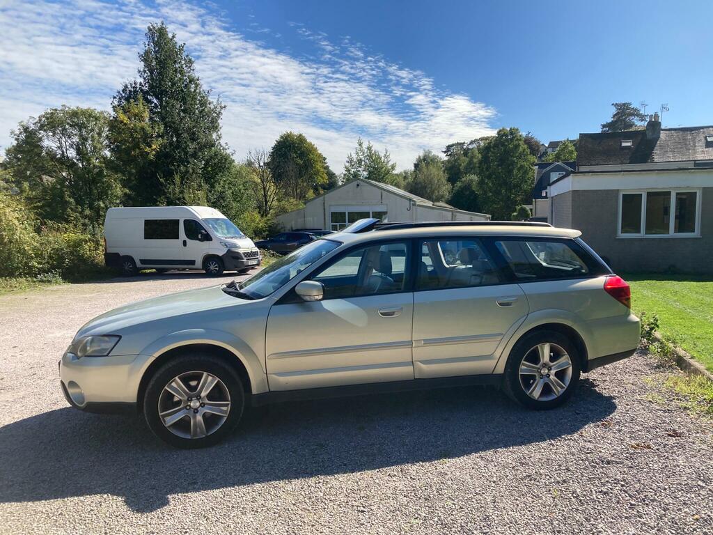 Subaru Outback 3.0 R Gold #2