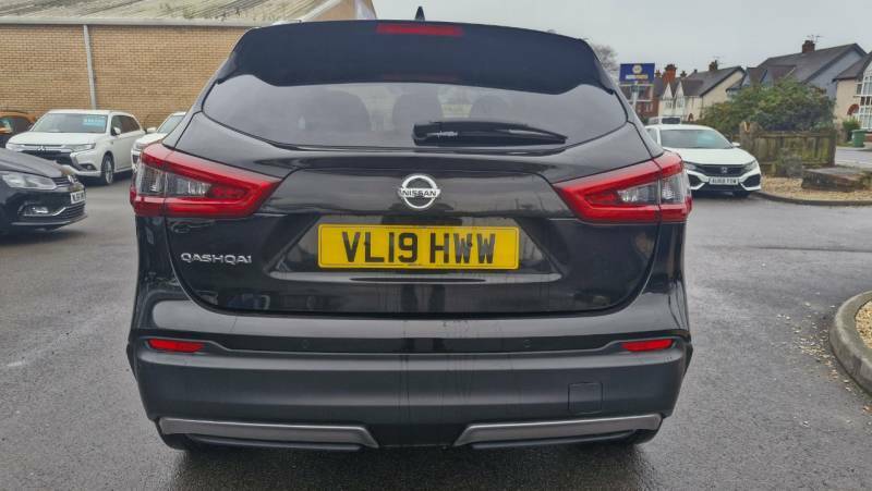 Nissan Qashqai 1.3 Dig-t N-connecta - 2019 19 VL19HWW Black #5