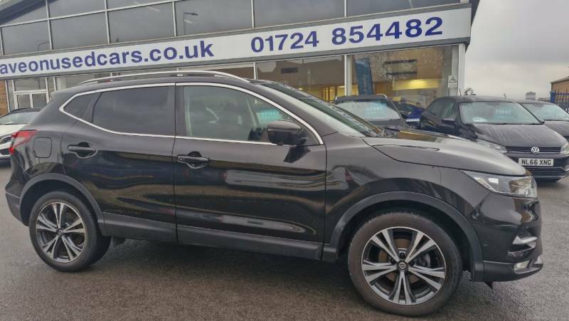 Nissan Qashqai 1.3 Dig-t N-connecta - 2019 19 VL19HWW Black #2
