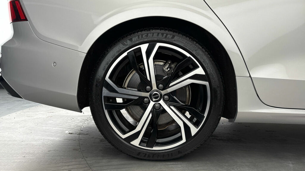 Volvo S60 Recharge T8 Plus Awd Black #10