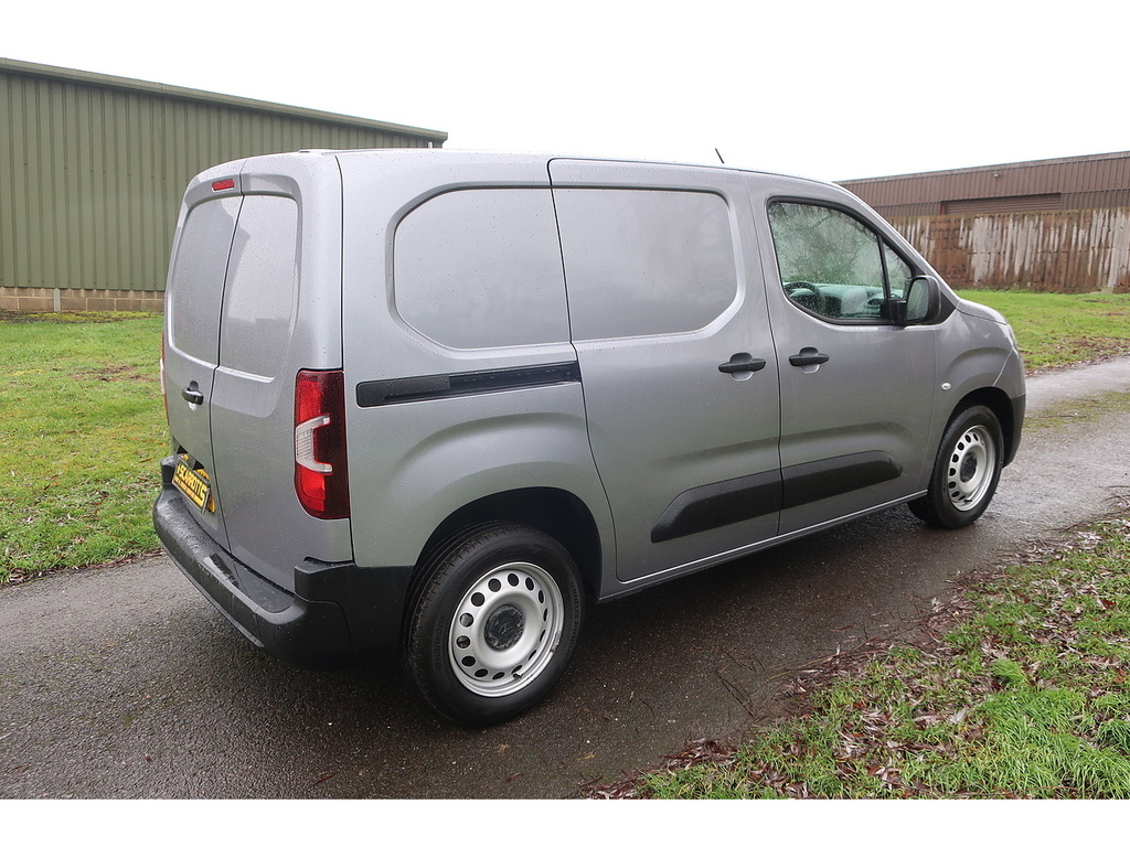 Toyota Proace City 1.5 Bluehdi Active Short Panel Van Manu YB23NGX Grey #2