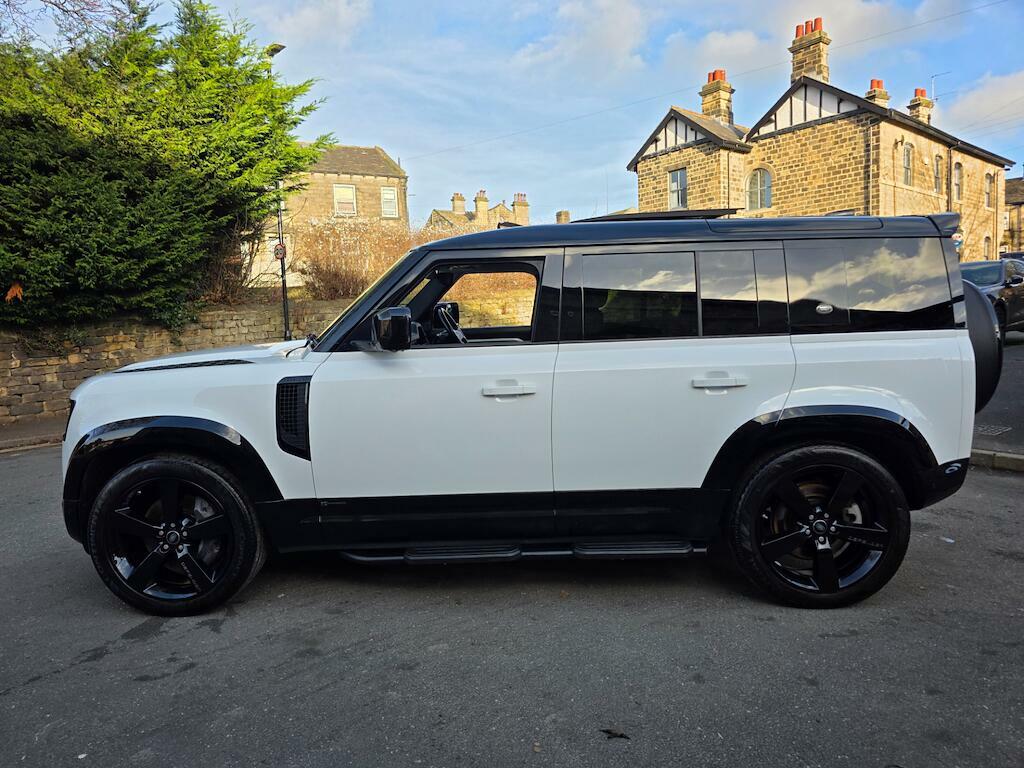 Land Rover Defender 110 3.0 D300 Mhev X-dynamic Hse 4Wd Euro 6 Ss White #4