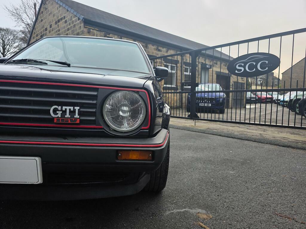 Volkswagen Golf  Black #13