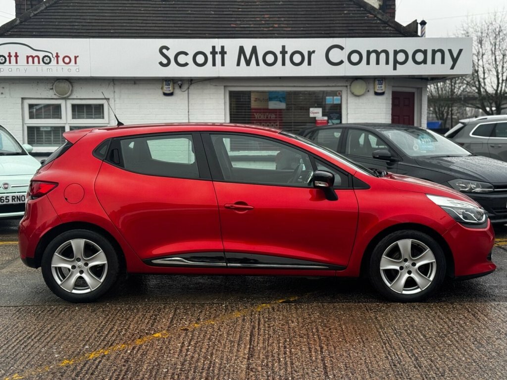 Renault Clio 1.5L Dynamique Nav Red #6
