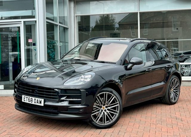 Porsche Macan 2.0T Suv Black