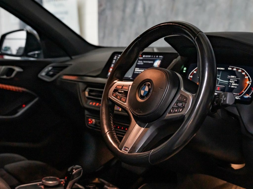 BMW 1 Series 2L Null HX72RXH Black #6