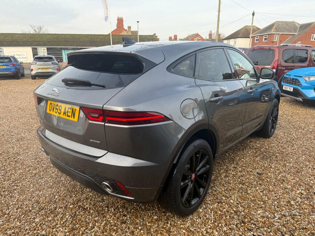 Jaguar E-Pace 2.0 D180 R-dynamic Hse Awd Euro 6 Ss OV69AEN #6