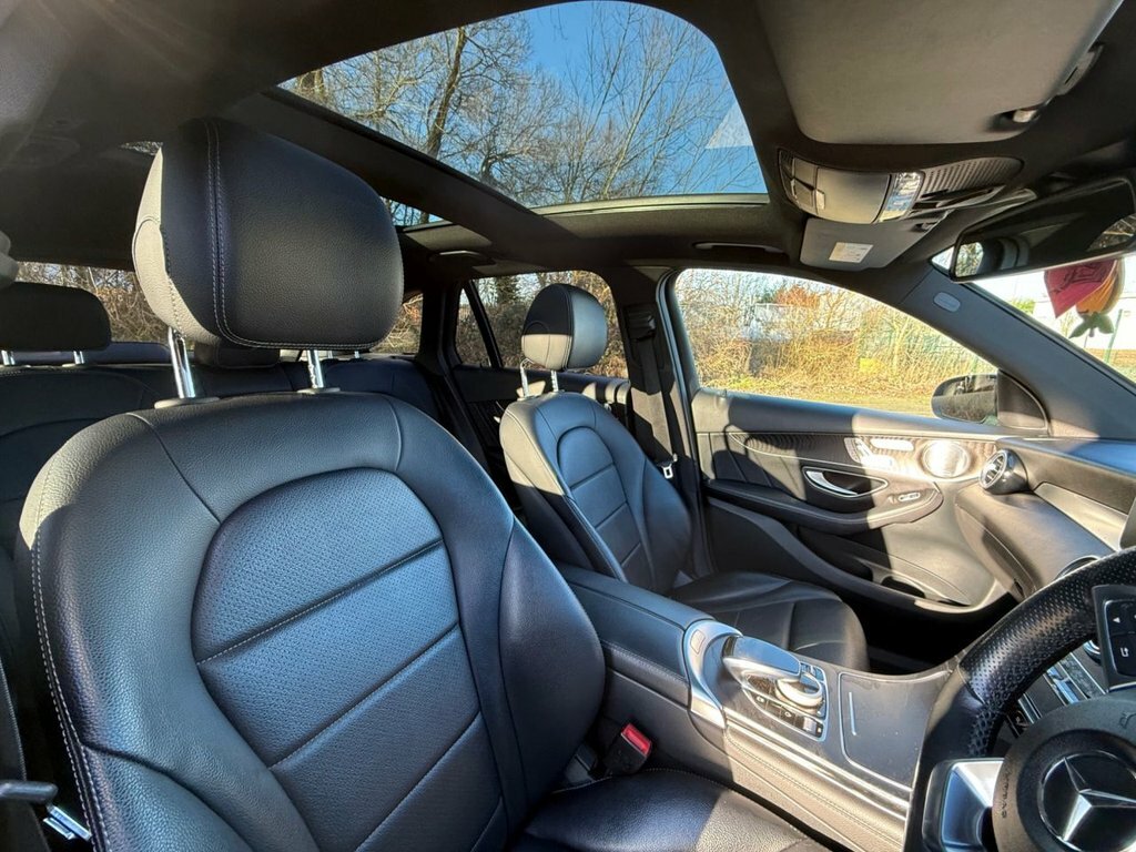 Mercedes-Benz GLC Class 2.1L Amg Line GM65FTT White #3