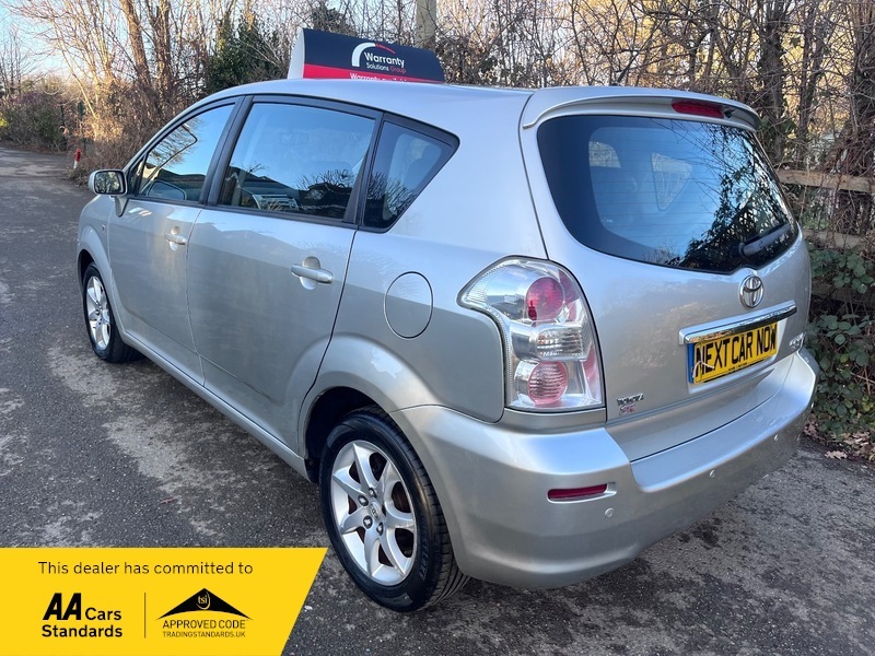 Toyota Corolla Verso Vvt-i Sr Silver #4