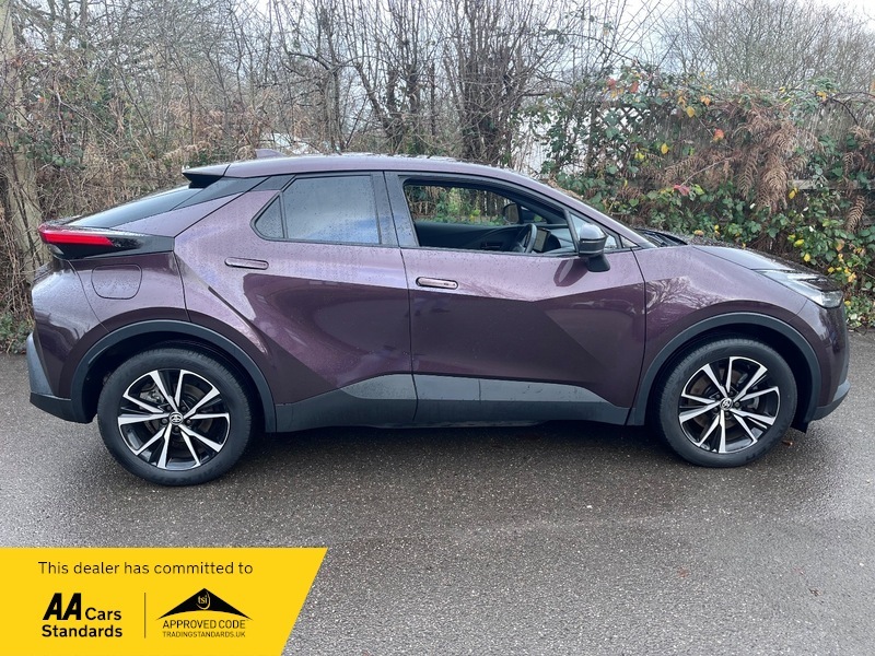 Toyota C-Hr Design Phev OV74YCU Purple #6