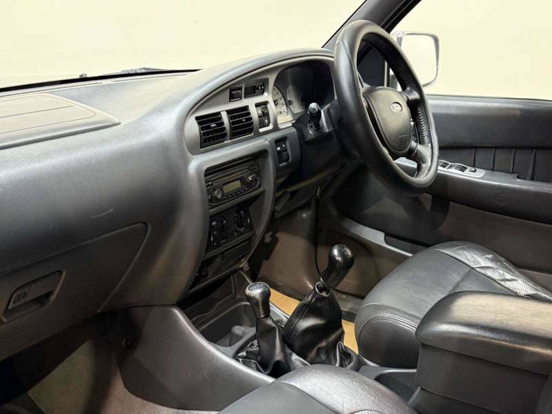 Ford Ranger 2.5 Double Cab No Vat Grey #4