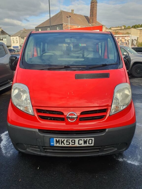 Nissan Primastar 2L Se White #7
