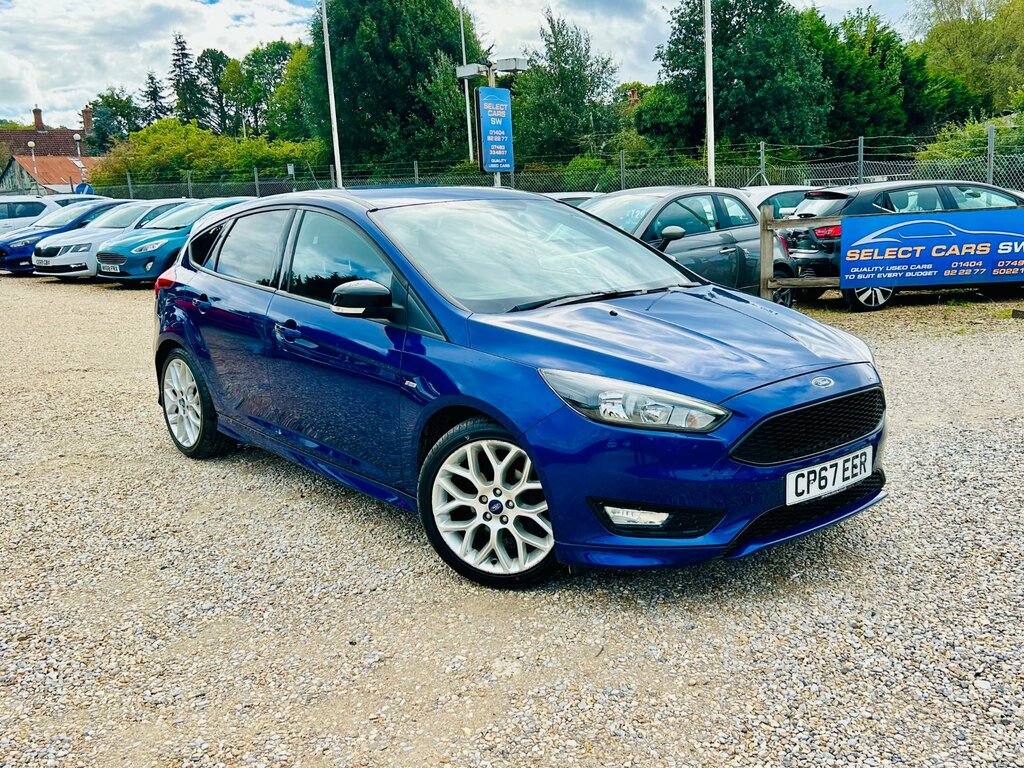 Ford Focus 1.0T Ecoboost St-line Hatchback Blue