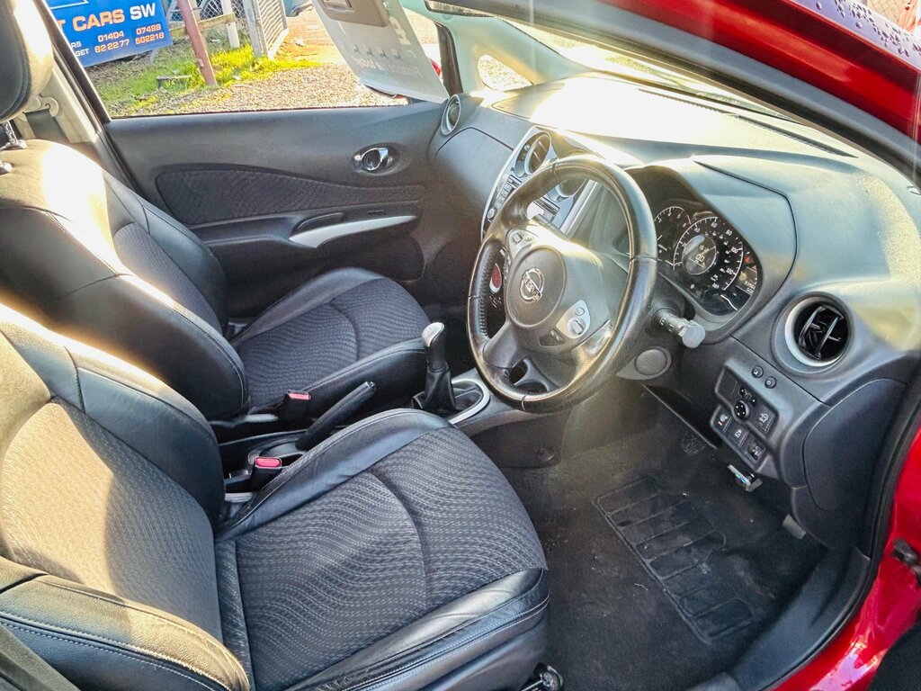 Nissan Note 1.5 Dci Tekna Hatchback Euro 5 CN64TXE Red #4