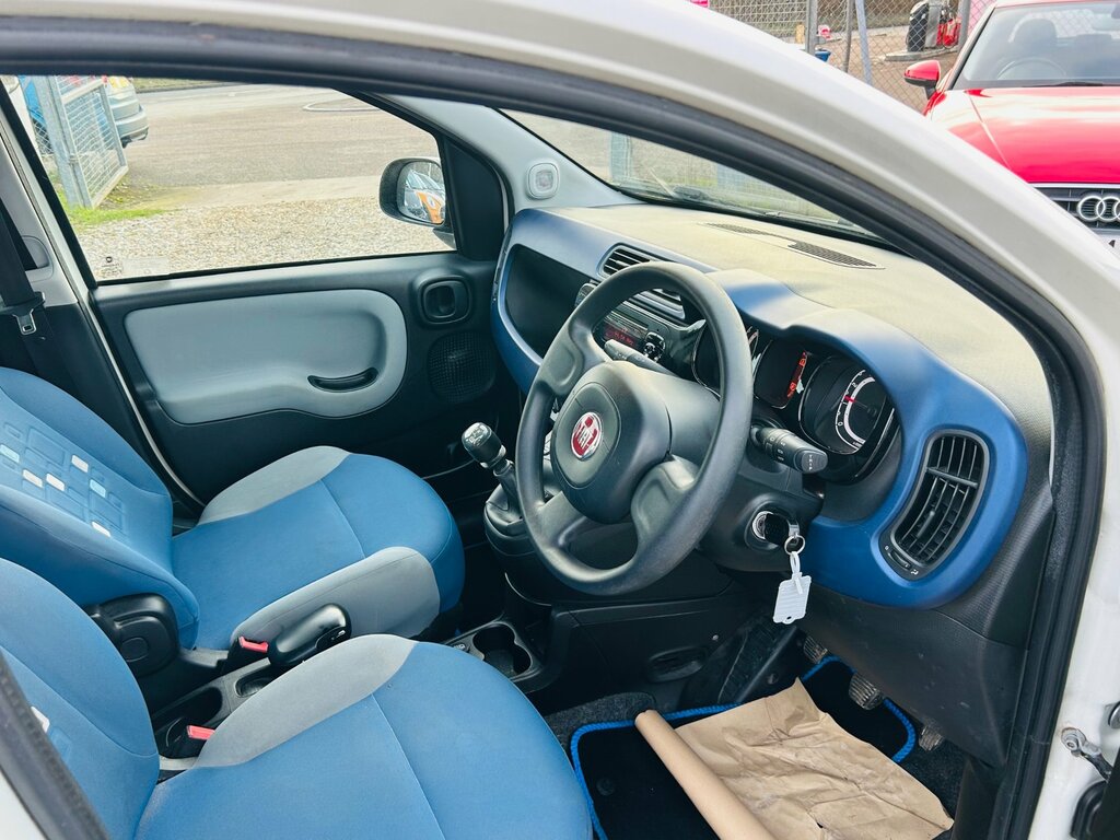 Fiat Panda 0.9 Twinair Lounge Hatchback Eur White #4