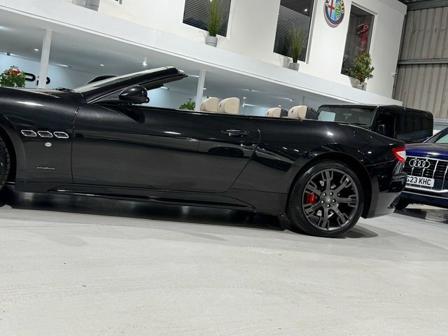 Maserati GranCabrio 4.7L Null Black #27