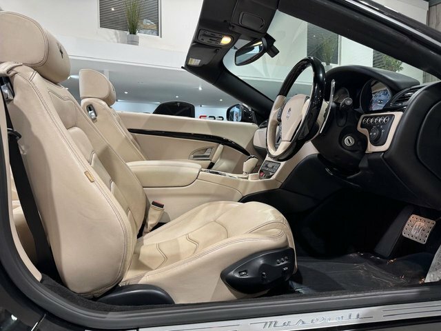 Maserati GranCabrio 4.7L Null Black #37