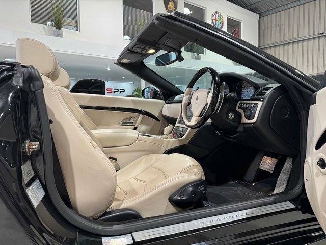 Maserati GranCabrio 4.7L Null Black #31
