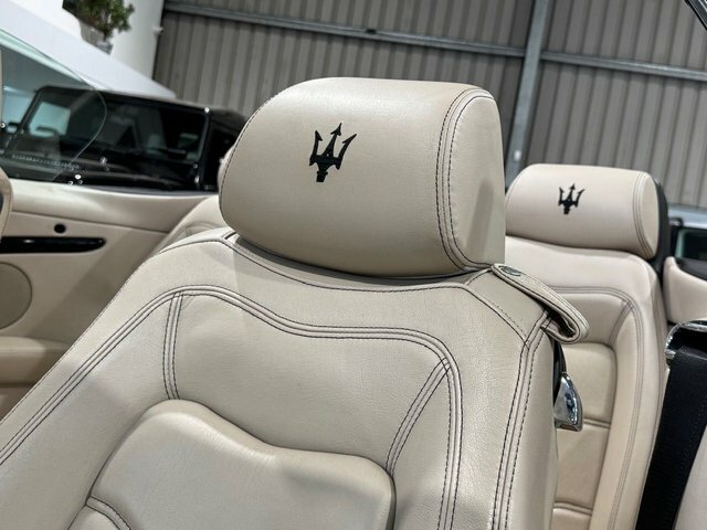 Maserati GranCabrio 4.7L Null Black #16