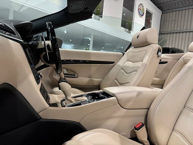 Maserati GranCabrio 4.7L Null Black #13