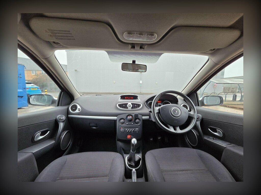 Renault Clio 1.2 Tce 16V Dynamique Silver #4