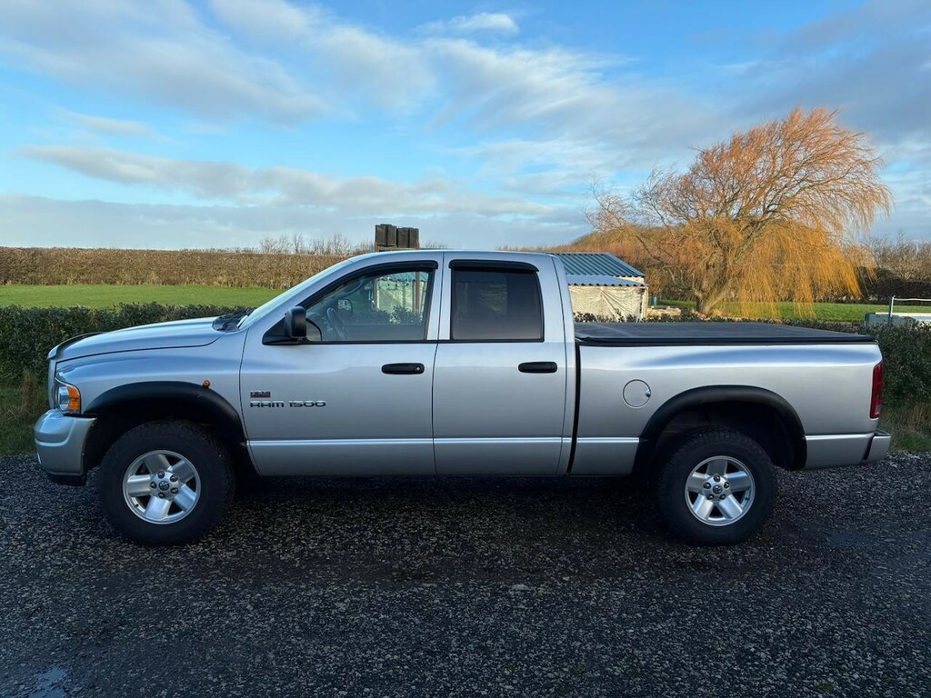 Dodge RAM 5.7 Hemi U7538 Red #11
