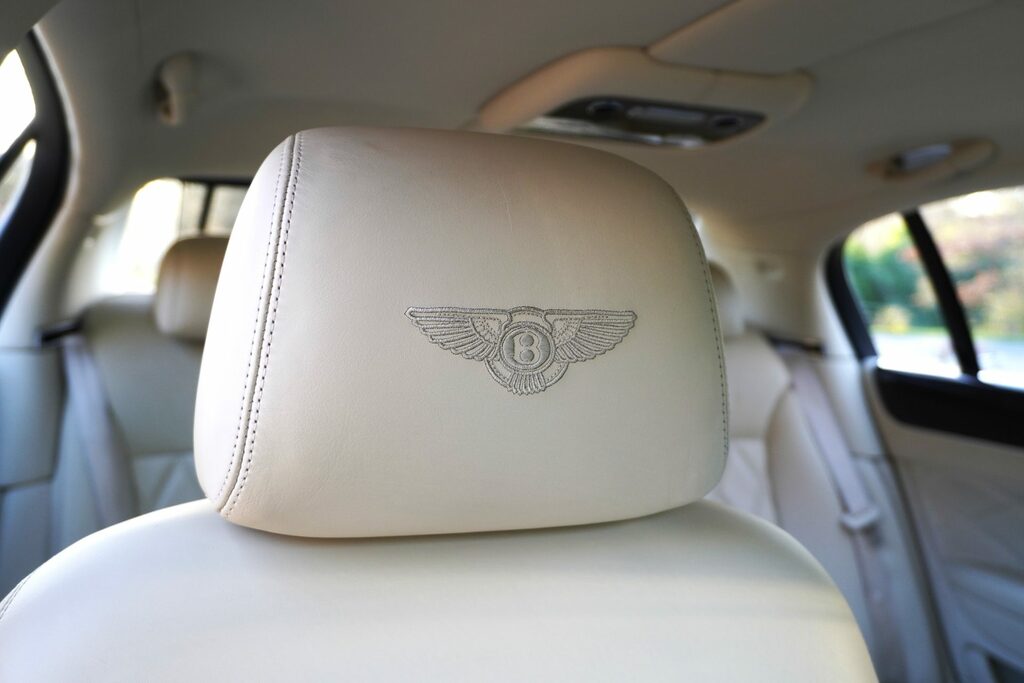 Bentley Flying Spur Saloon #17