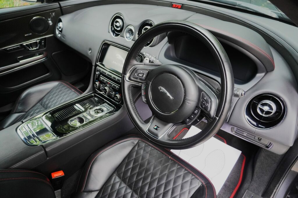 Jaguar XJR Xjr V8 Black #7