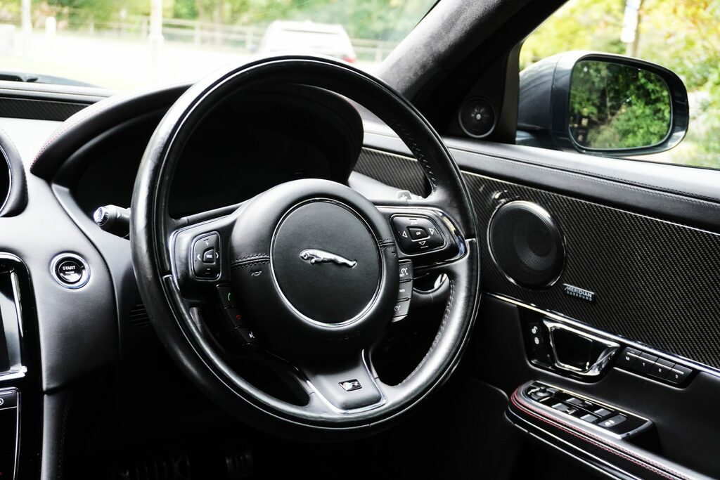 Jaguar XJR Xjr V8 Black #17