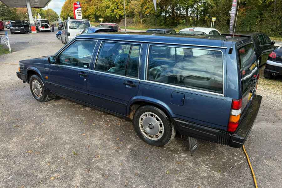 Volvo 740 Gl 4dr Auto Blue #2
